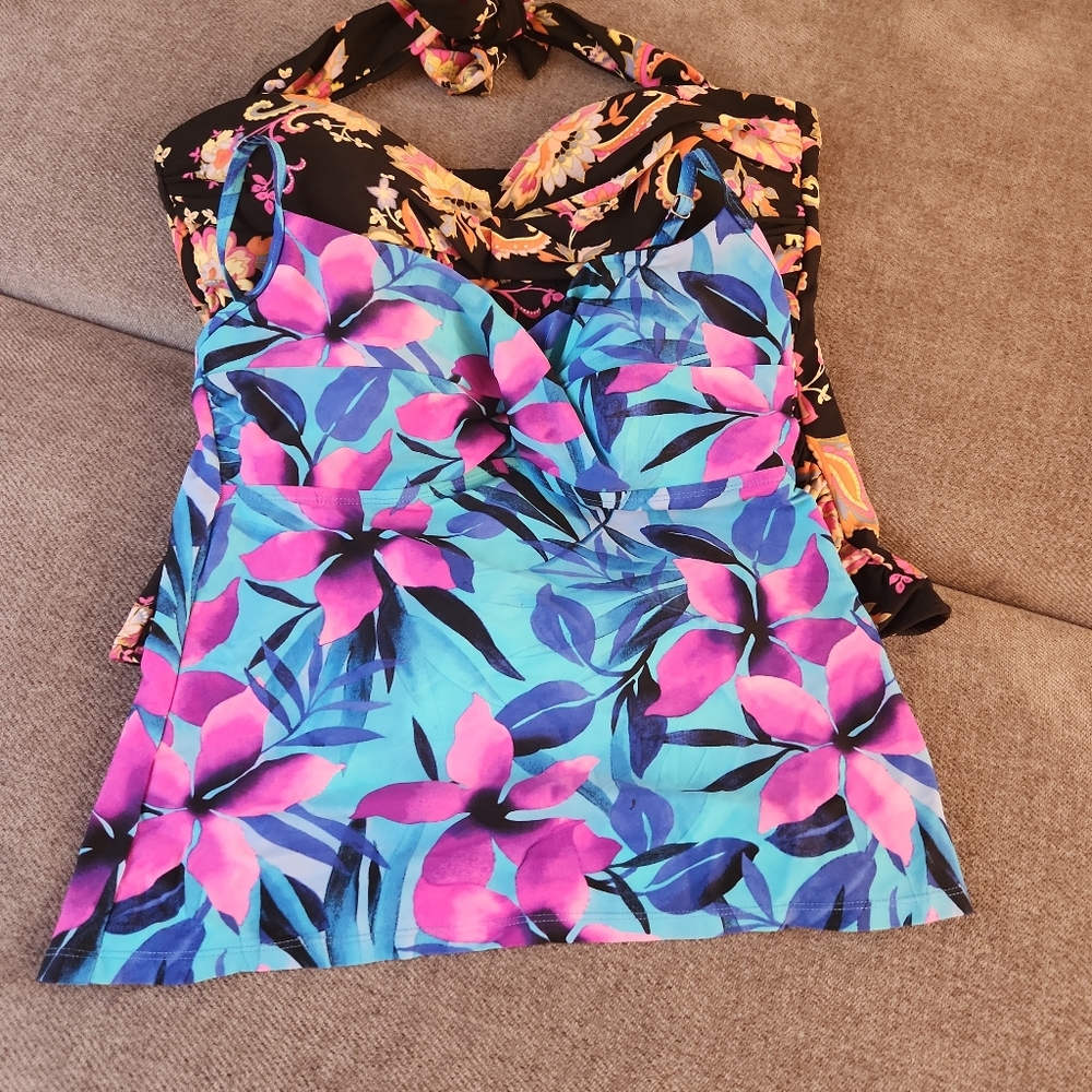 2 top swim suits